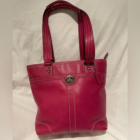 Vintage Fuchsia Hamilton Coach Leather Bag - Picture 2 of 15